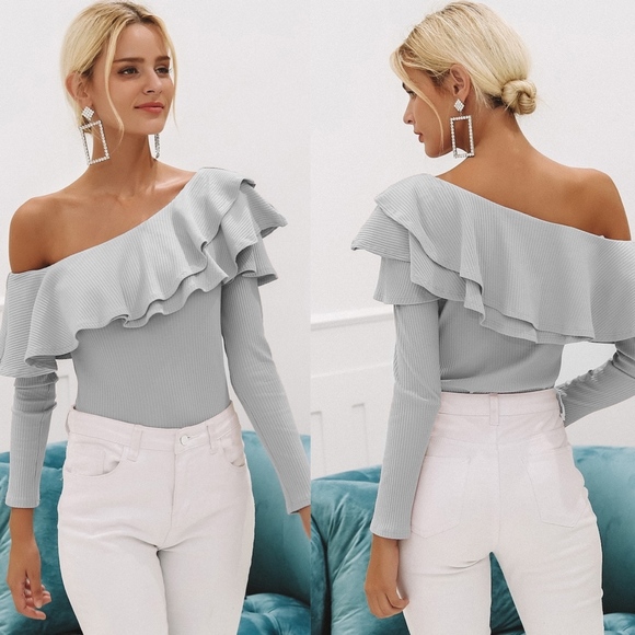 MIA Off Shoulder Ruffles Top - Picture 3 of 3